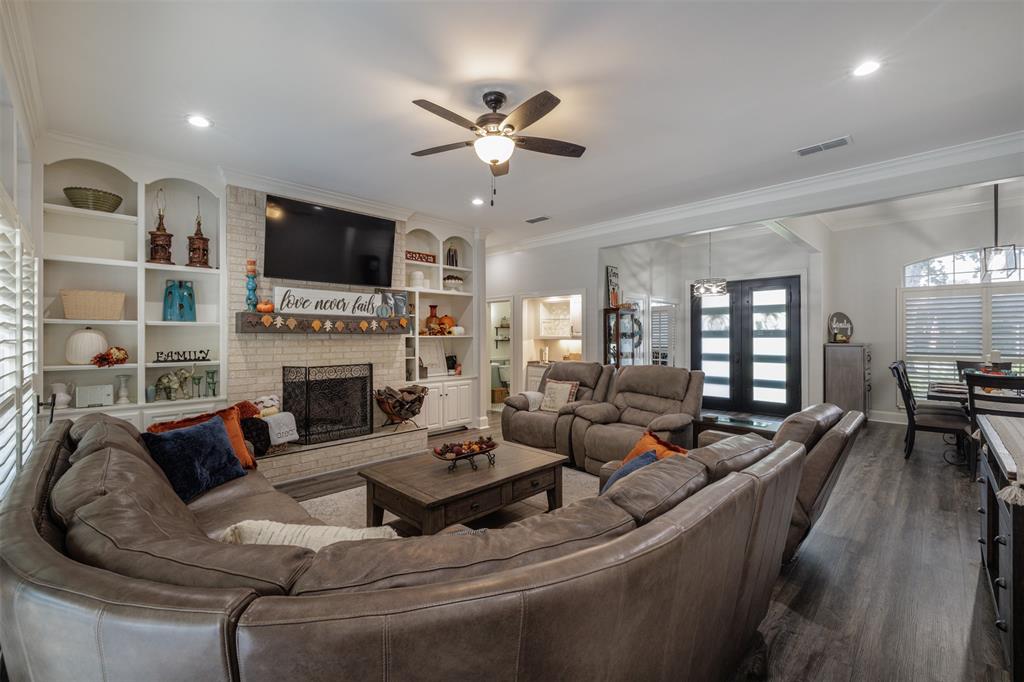 Emerald Bay - Residential