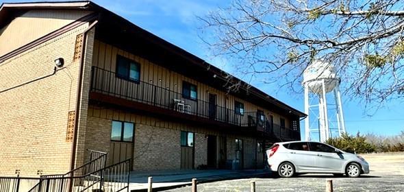1500 Black Hill Drive