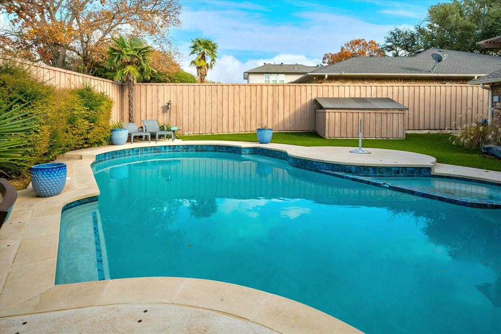 Royal Highlands - Residential