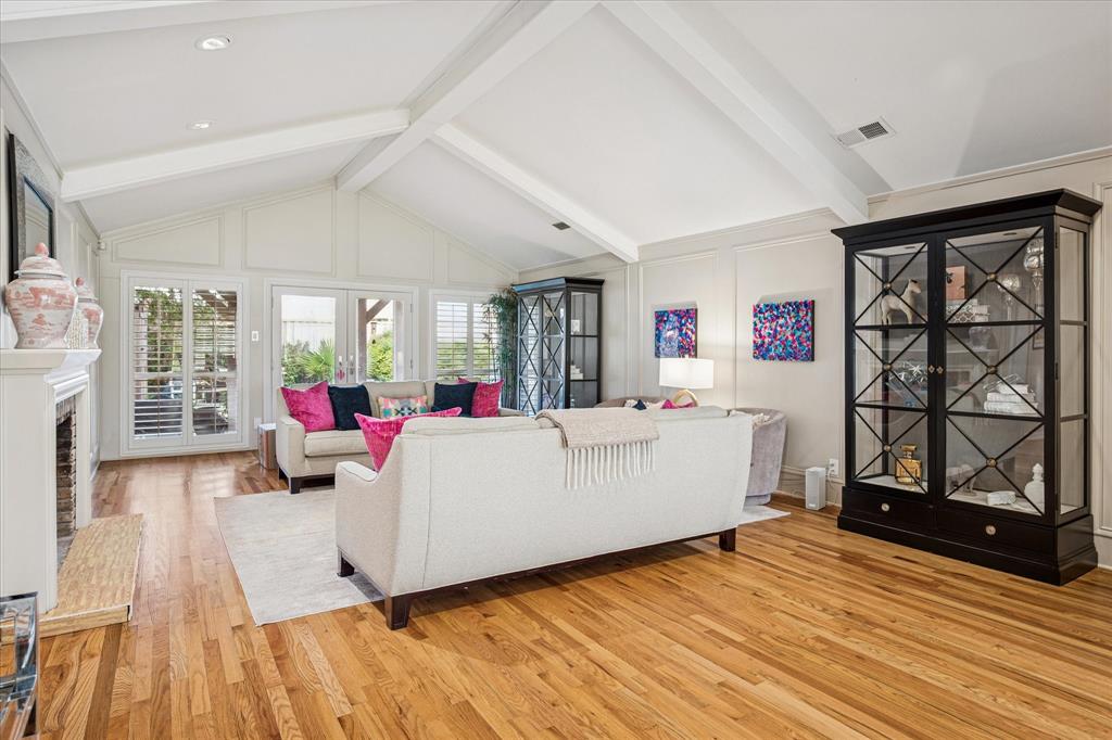 Royal Highlands - Residential