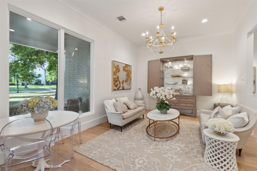 8230 Santa Clara Drive