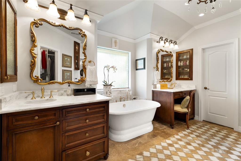 Alexanders Village - Residential