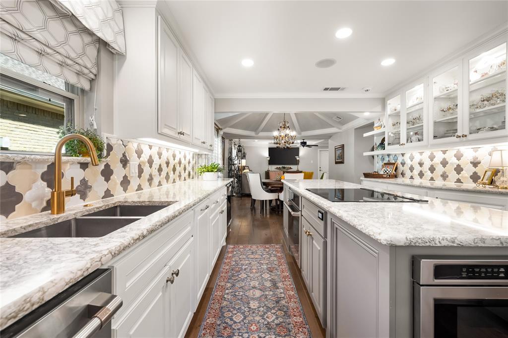 Alexanders Village - Residential