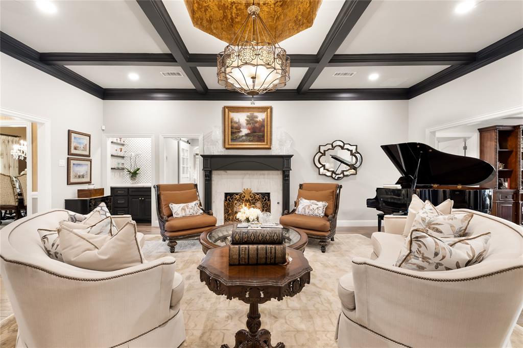 7414 Hundley Boulevard