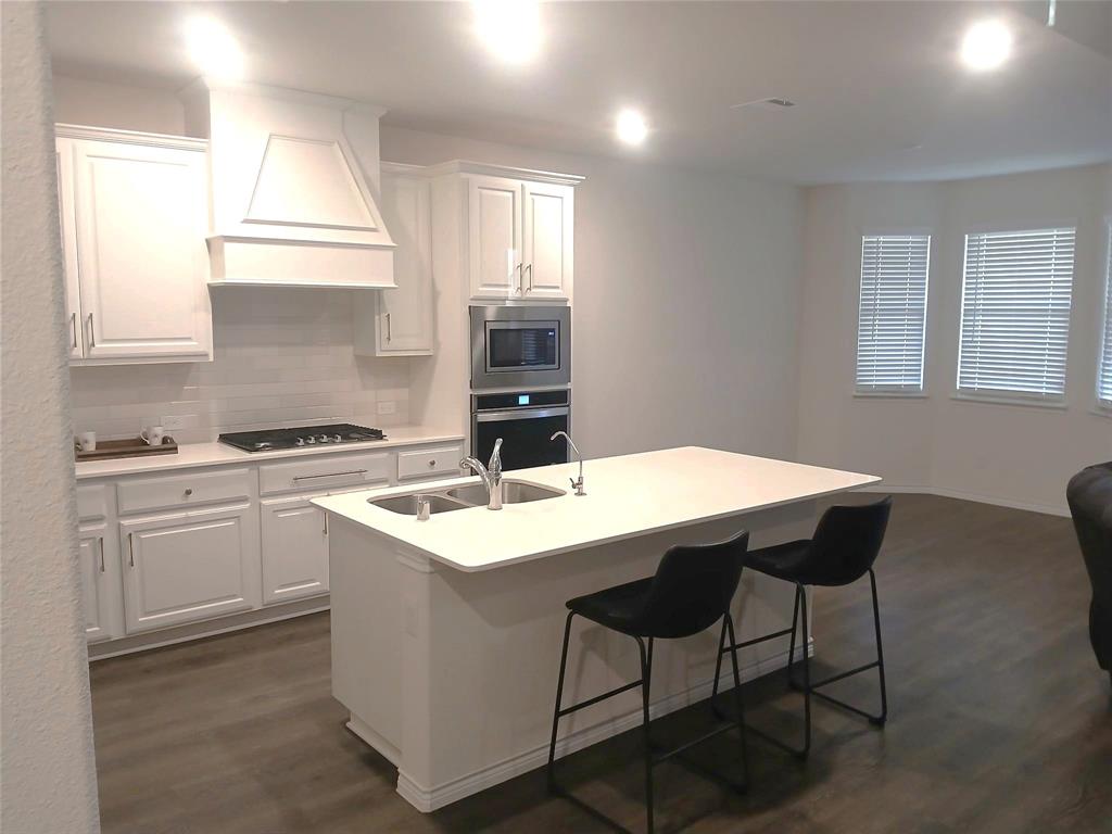 3943 Sidney Lane
