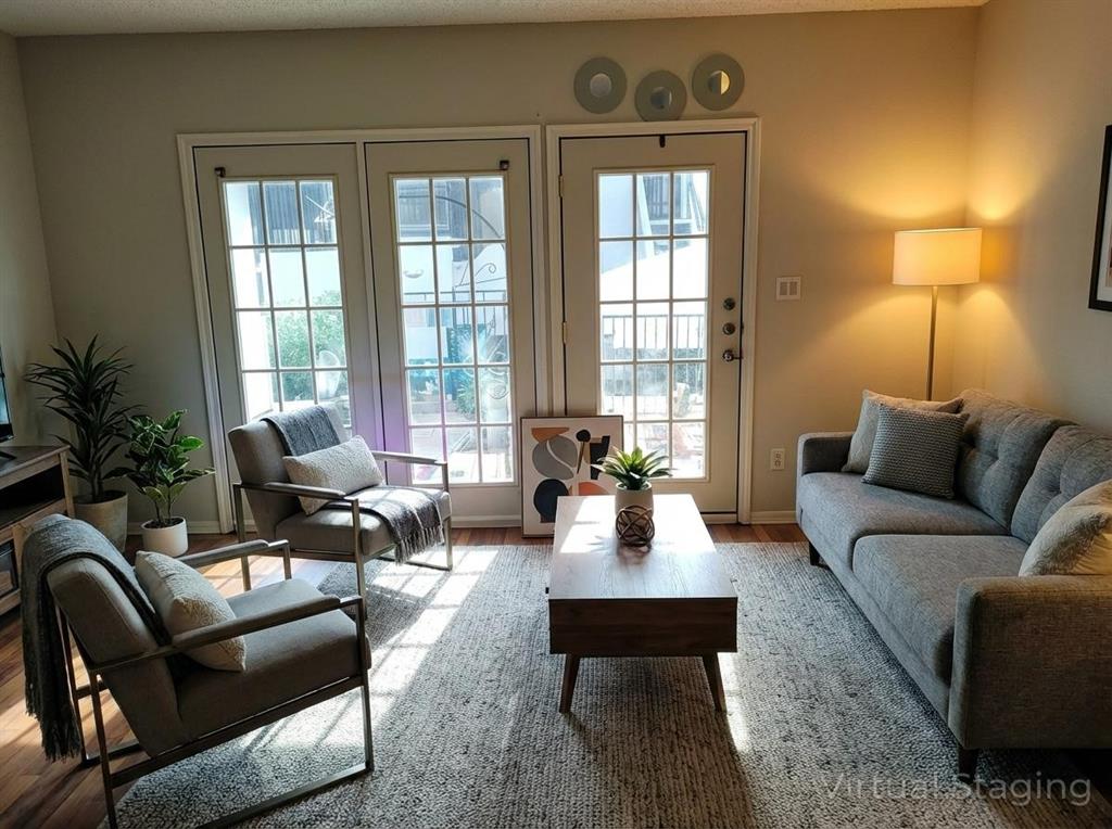 Emily Lane Condo - Residential