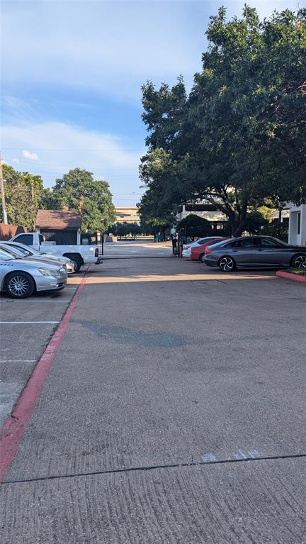 Emily Lane Condo - Residential