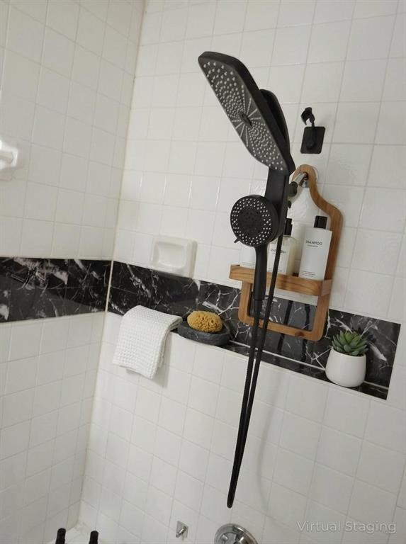 Emily Lane Condo - Residential