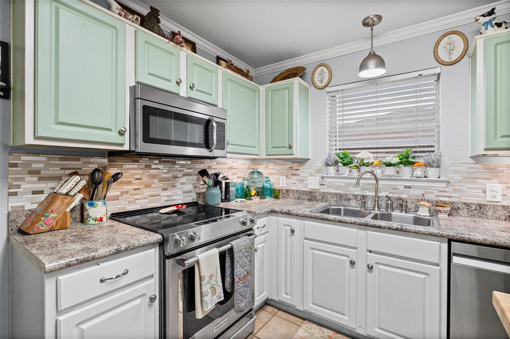 Briarwood IV - Residential