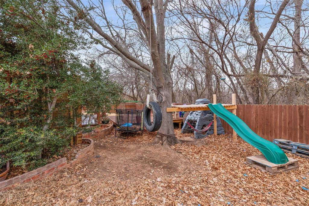 Briarwood IV - Residential