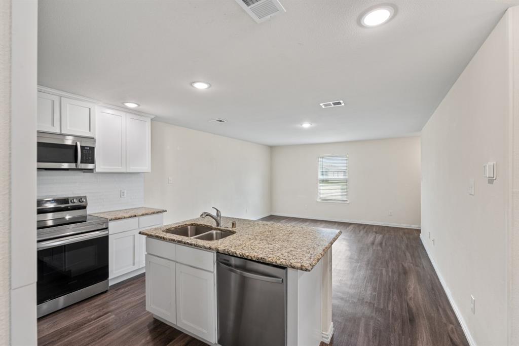 Mabank Mdws Ph 2 - Residential