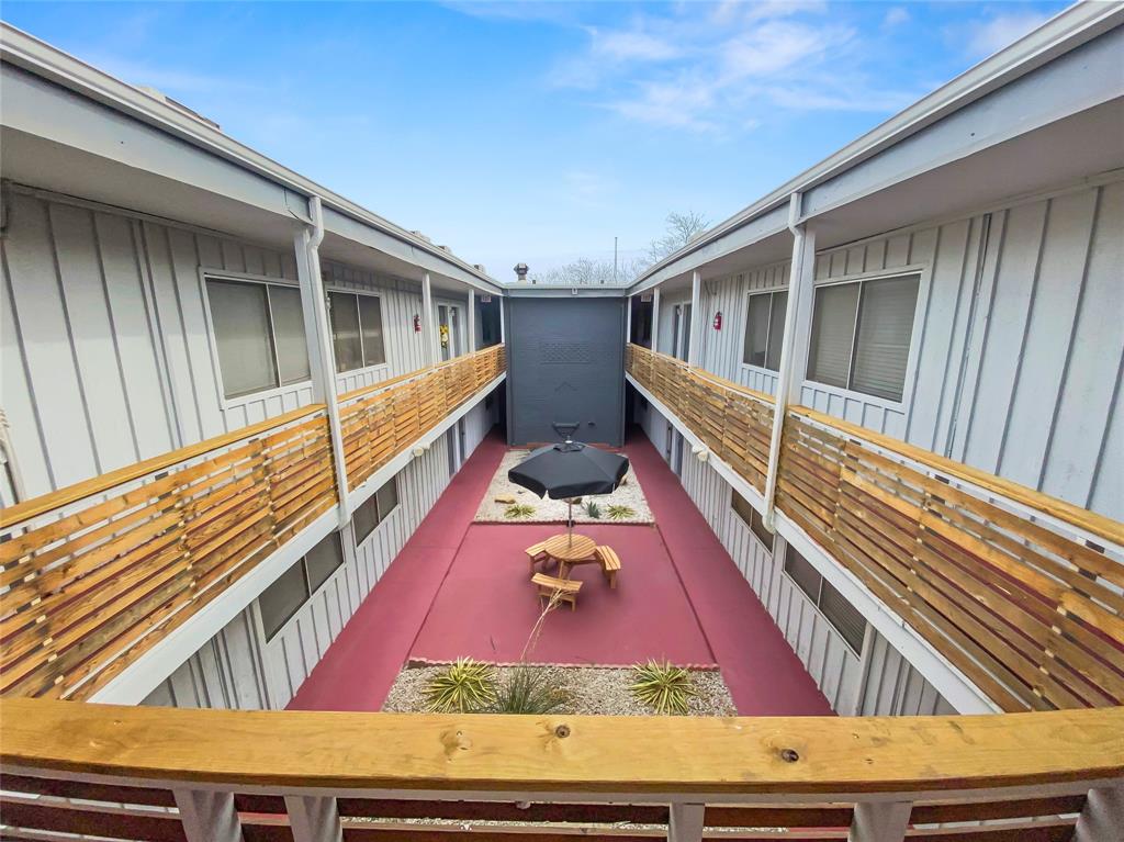 South Hemphill Heights Add - Residential Income