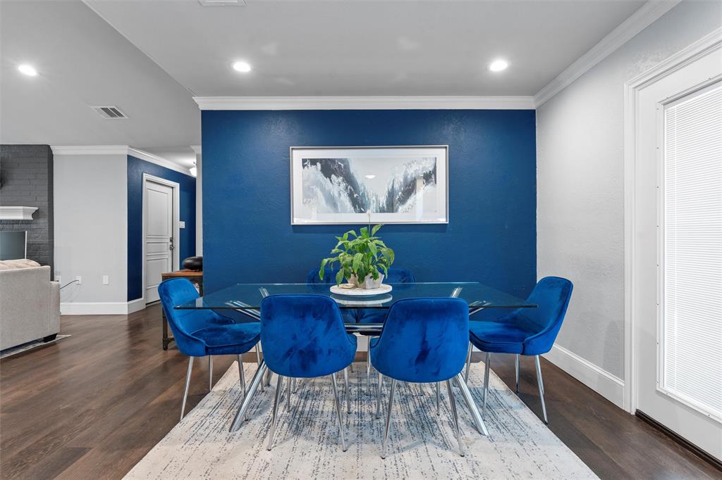 7104 Canterbury Drive