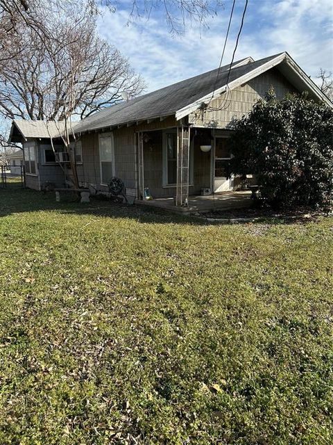 419 E Lee Avenue Weatherford TX 76086