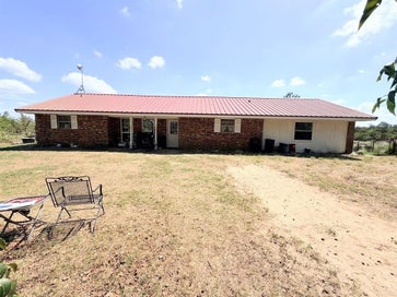 167 Fcr 964 Wortham TX 76693