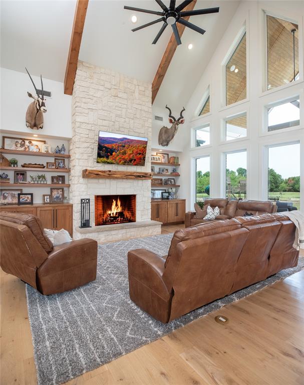 2900 Deer Run Trail