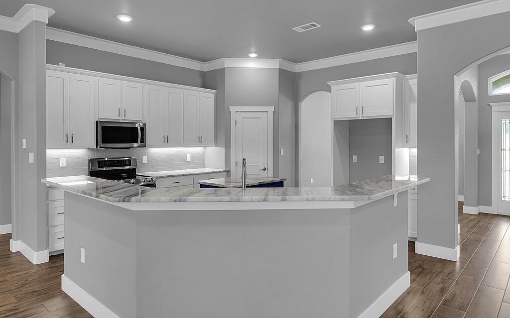 White Bluff #01 - Residential