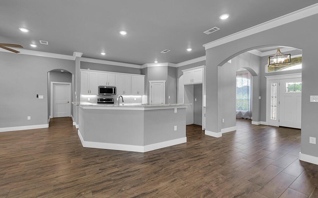 White Bluff #01 - Residential