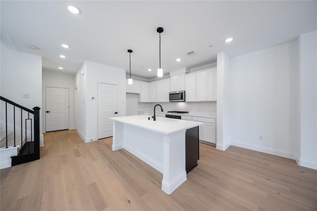 2140 Naples Drive