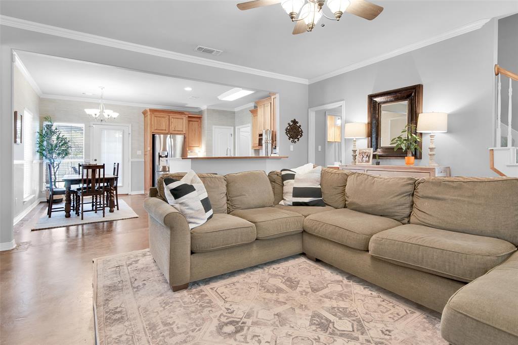 611 Clay Lane