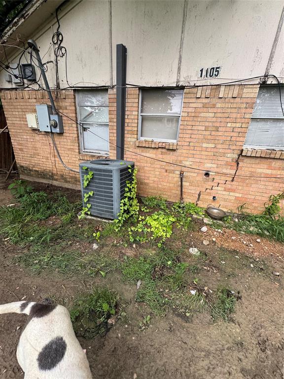 1105 Richard Drive