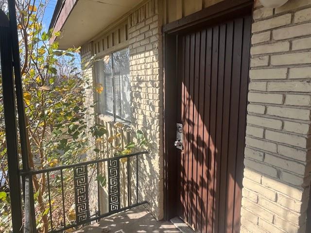 5000 Bowser Avenue 213
