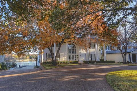 Tiny photo for 21 Harbour Point Circle, Fort Worth, TX 76179 (MLS # 20955096)