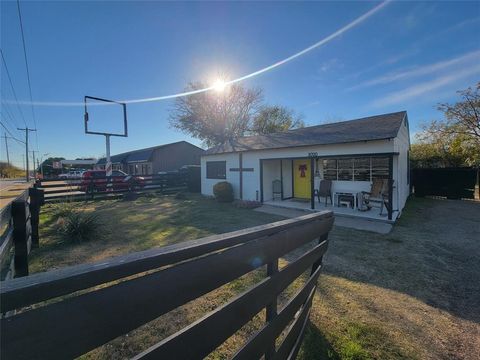 2000 Stalcup Road 1 Fort Worth TX 76112