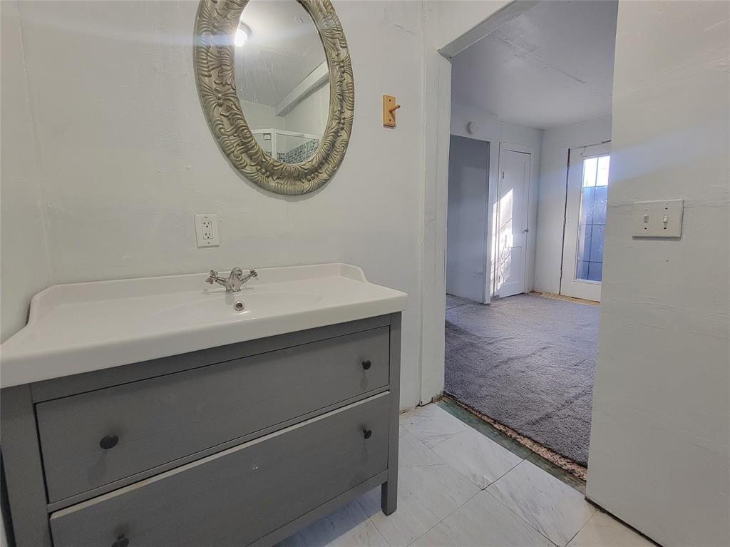 Hollywood Hills Add - Commercial Sale