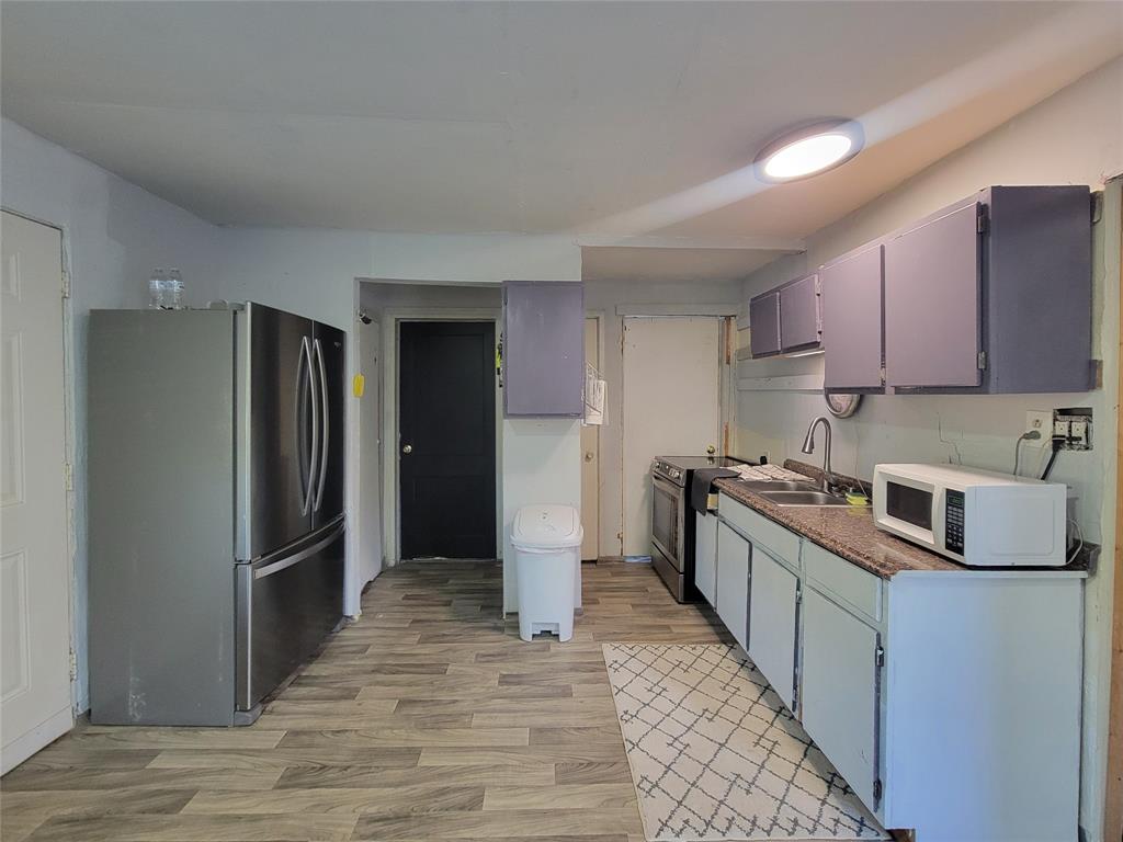 Hollywood Hills Add - Commercial Sale