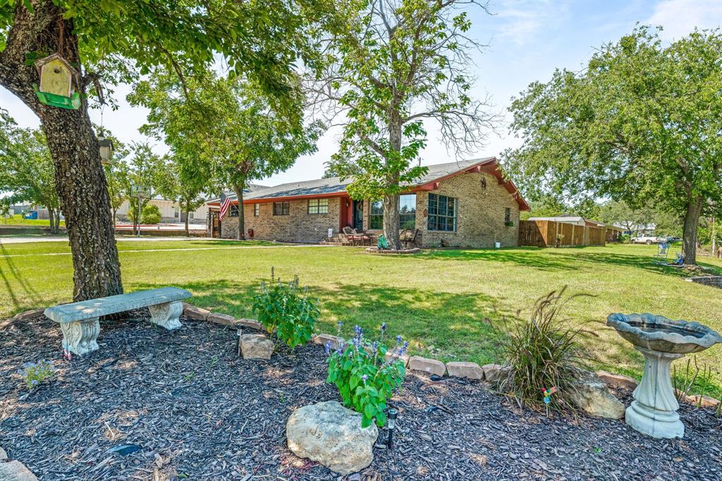 810 Alexander Road