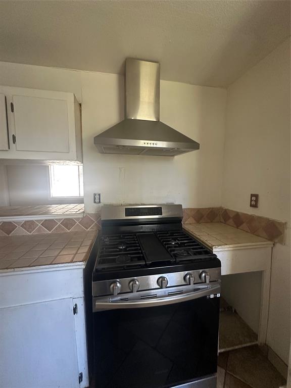 807 N Houston Street