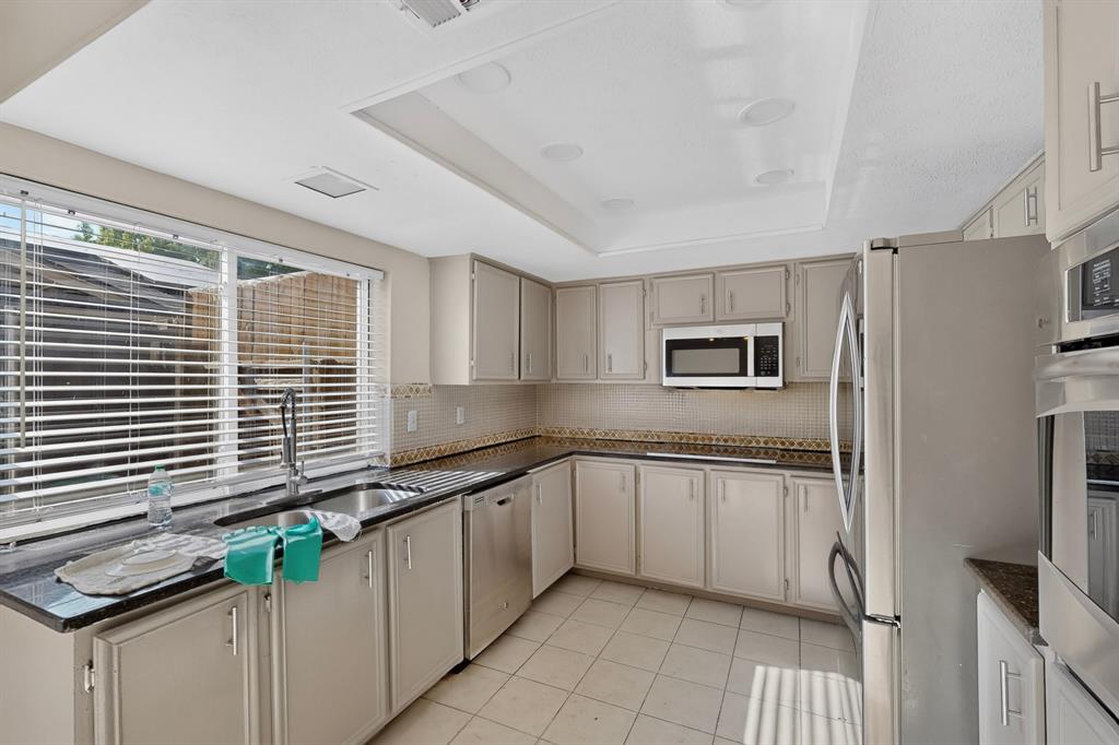 1312 Grinnell Drive