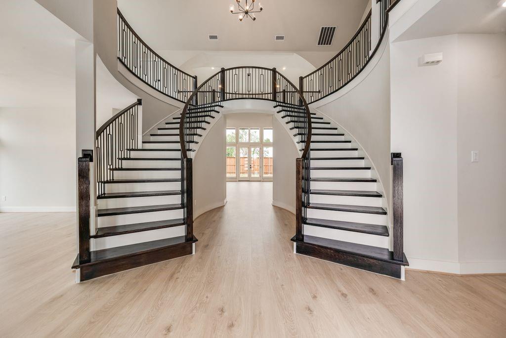 609 Clover Lane