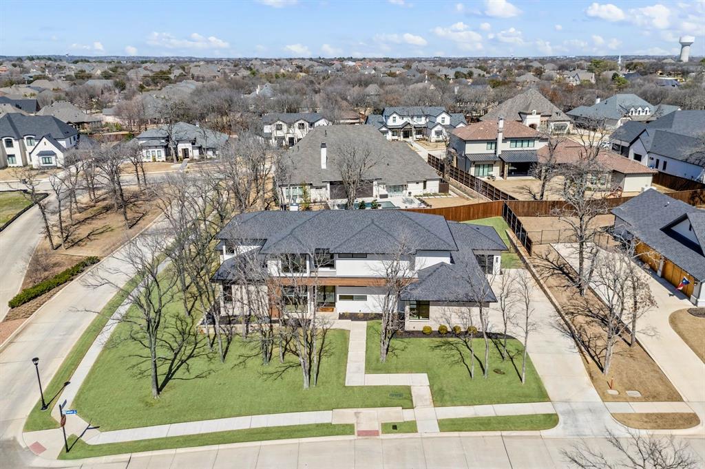 712 Sawyer Drive