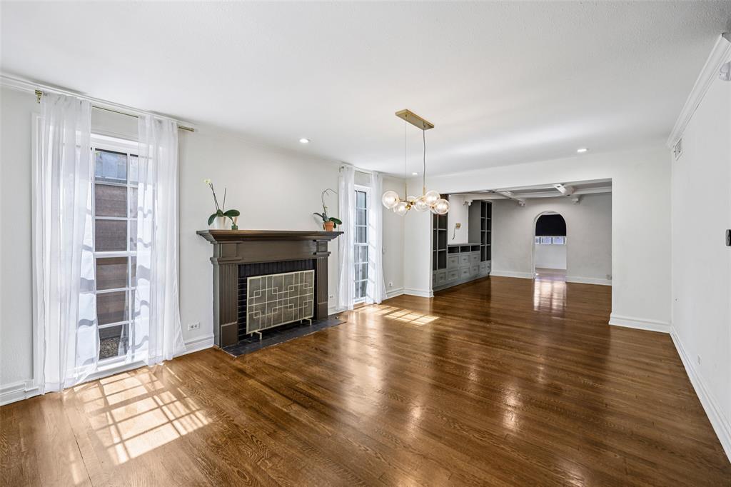 2829 Lovers Lane
