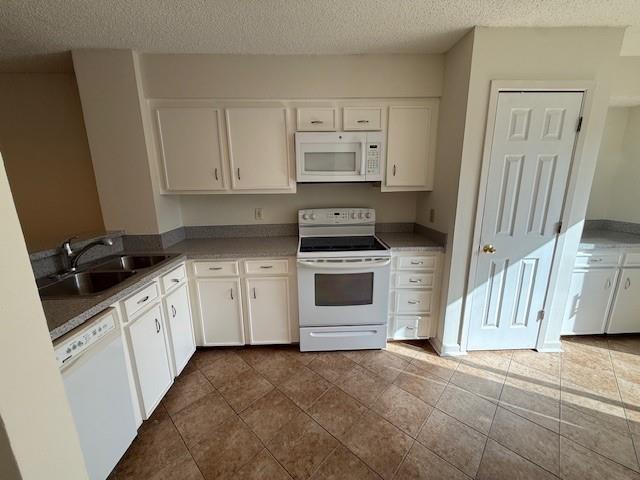 Oakhurst 03 - Residential Lease