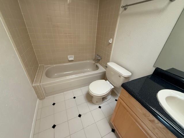 Oakhurst 03 - Residential Lease