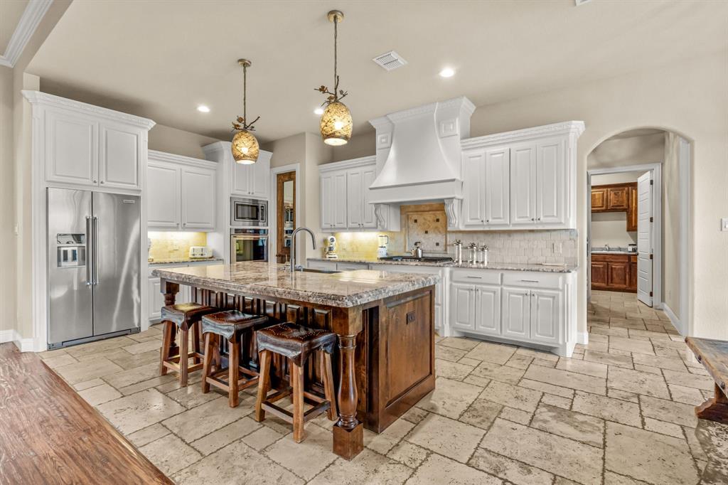 Bella Flora - Residential