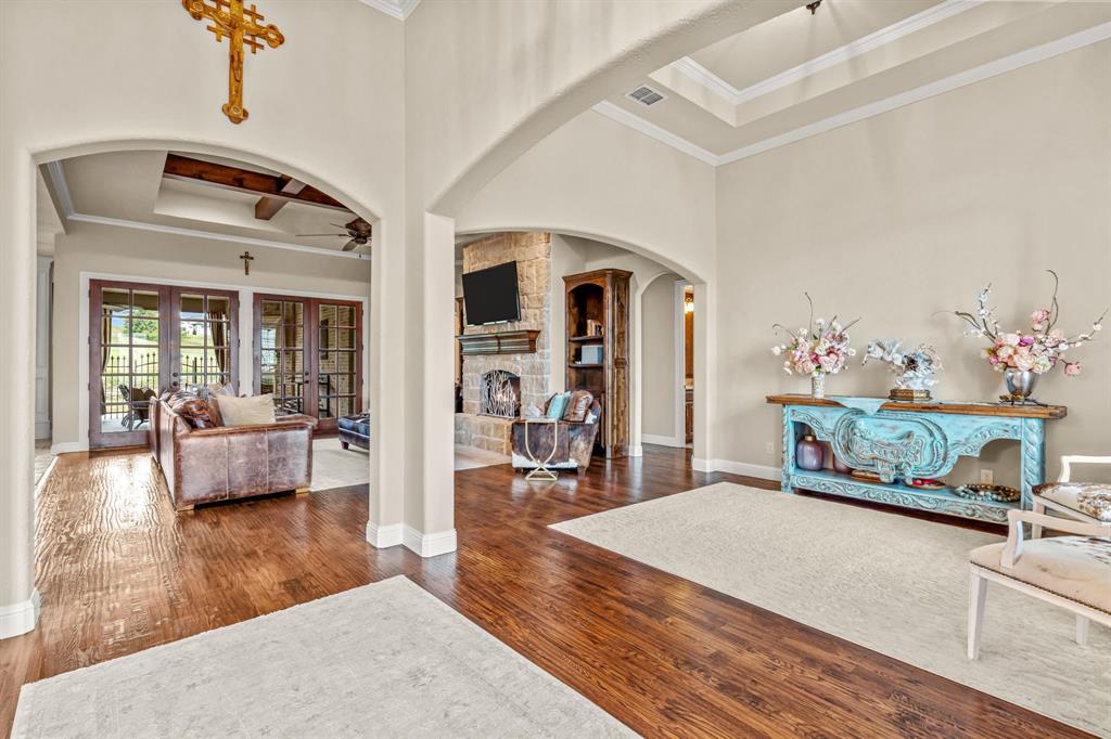 Bella Flora - Residential