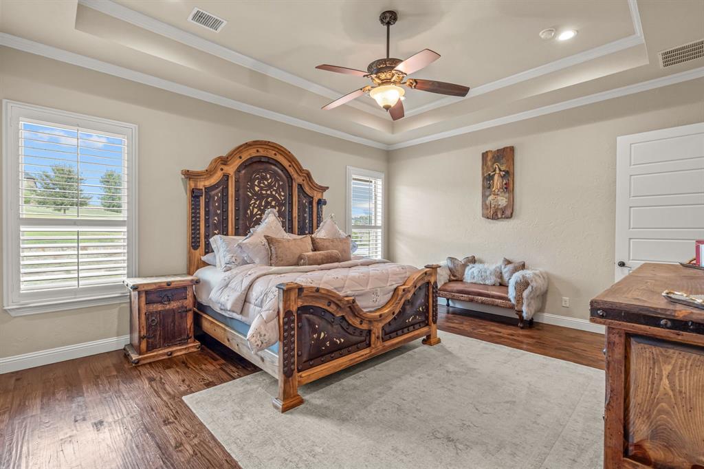 Bella Flora - Residential