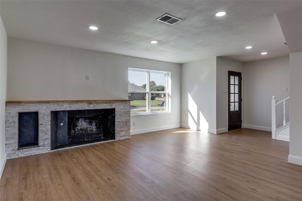 301 Towne House Lane