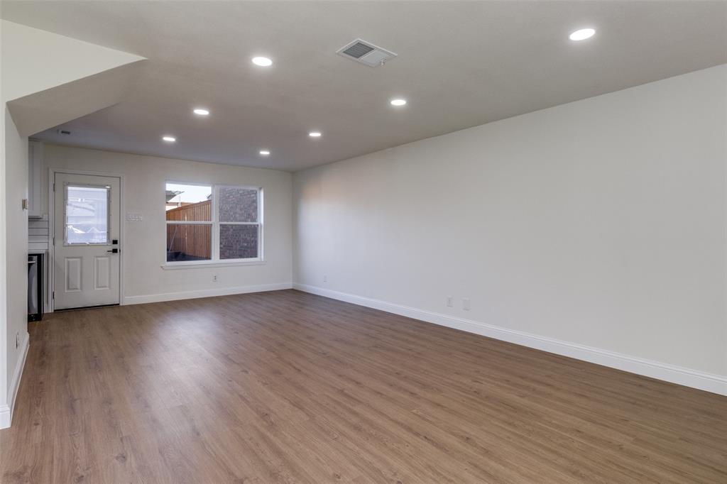 301 Towne House Lane