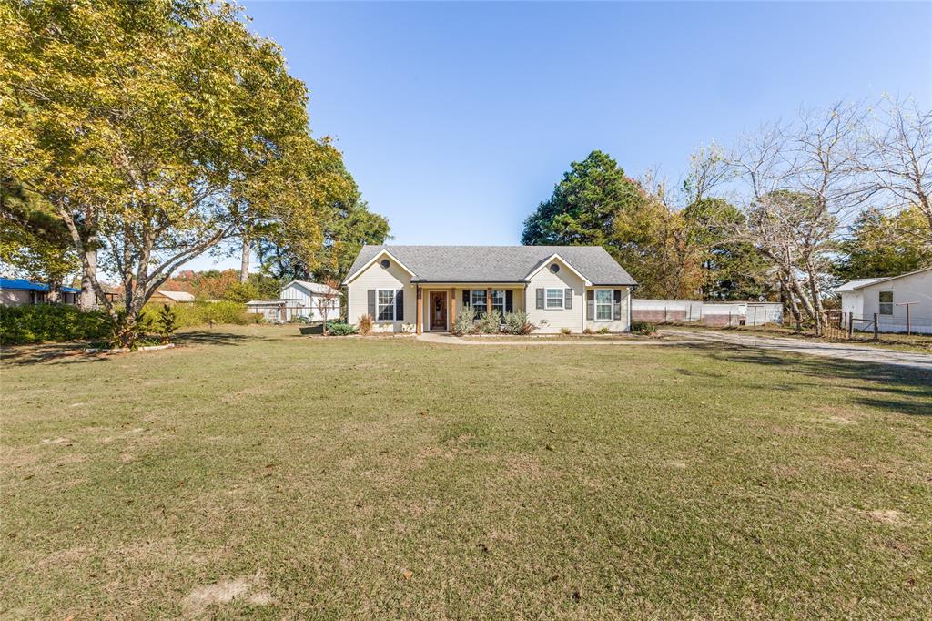 G Del Toro - Residential