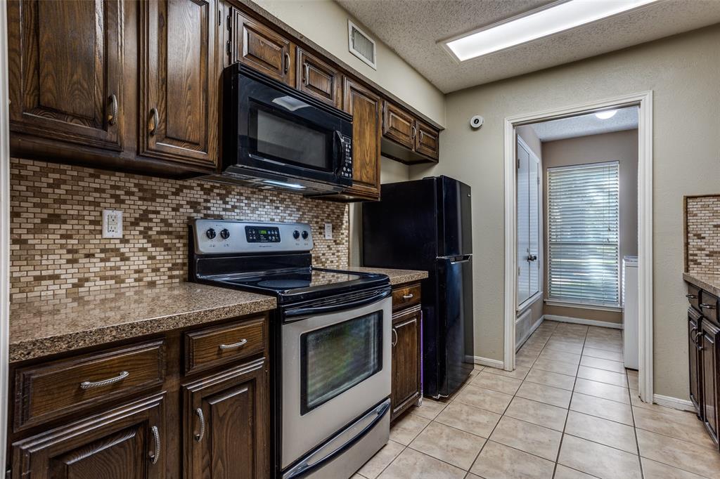 Collin Greene Condo - Residential