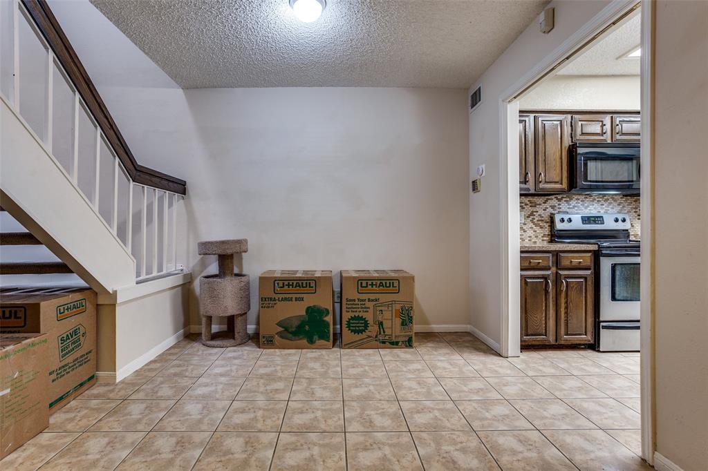 Collin Greene Condo - Residential