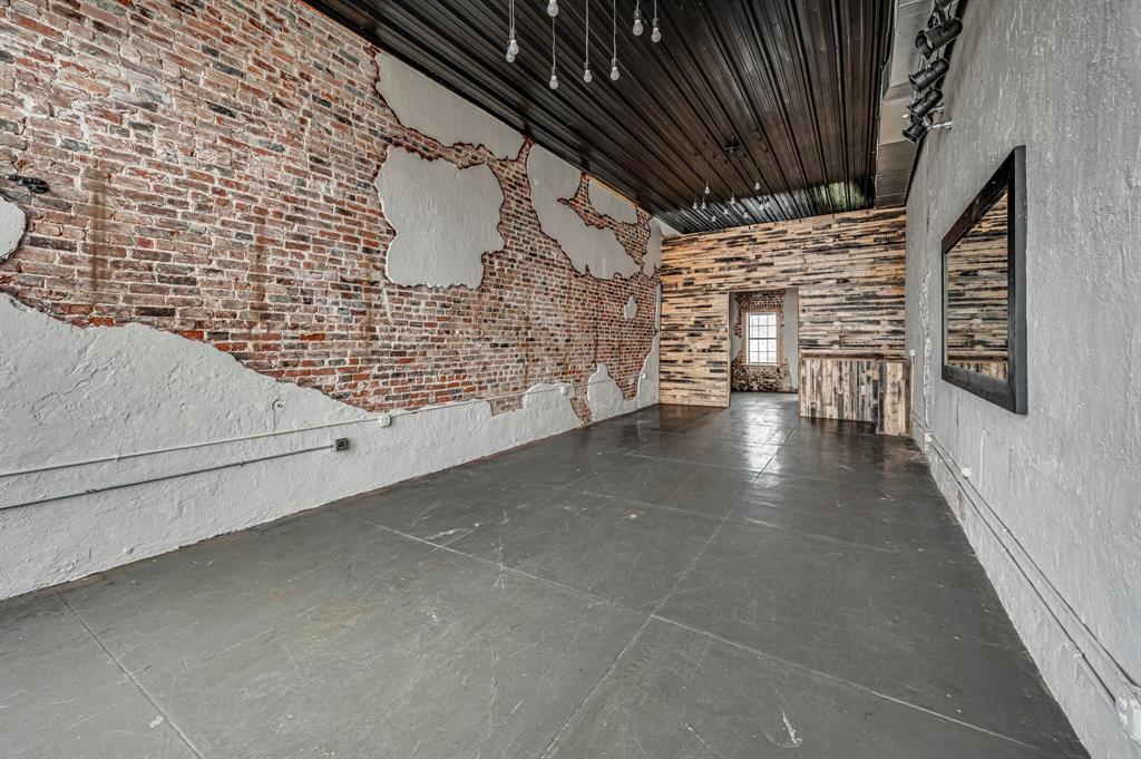 O T Milford - Commercial Sale