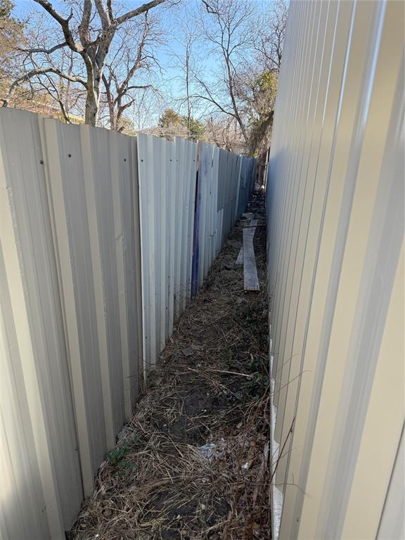 Urbandale 01 Instl Cb 5823 - Commercial Sale