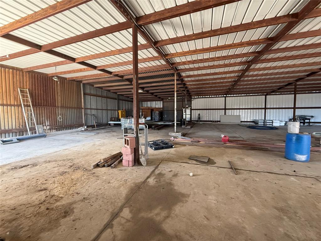 Urbandale 01 Instl Cb 5823 - Commercial Sale