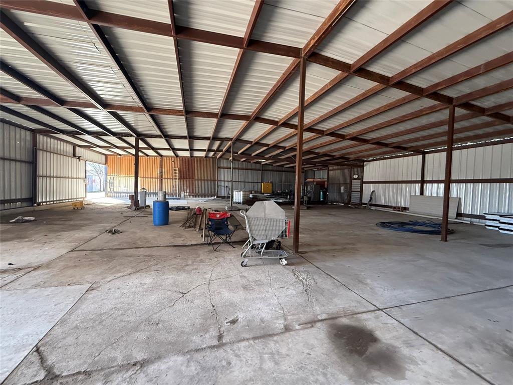 Urbandale 01 Instl Cb 5823 - Commercial Sale